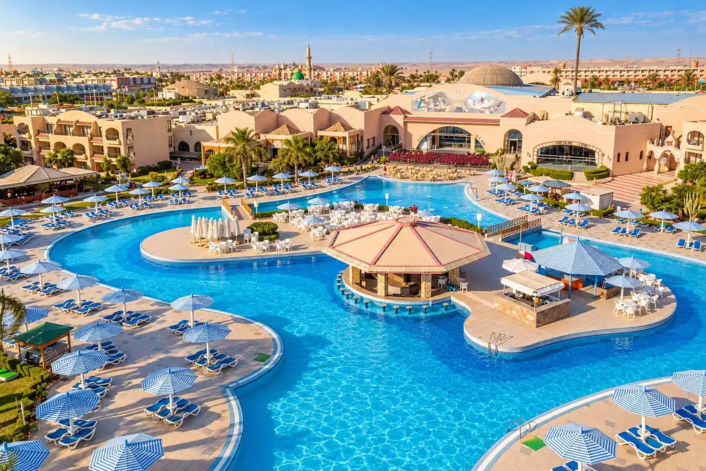 KI-Illustration: Poolanlage mit Poolbar im Aladdin Beach Resort