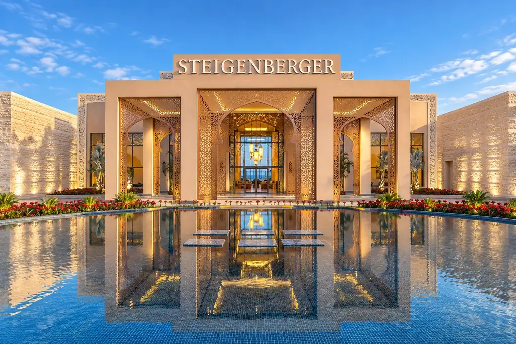 KI-Illustration: Eingang mit Wasserbecken im Steigenberger Resort Ras Soma
